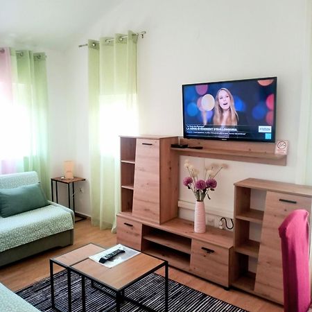Apartmani Alma Pula Buitenkant foto