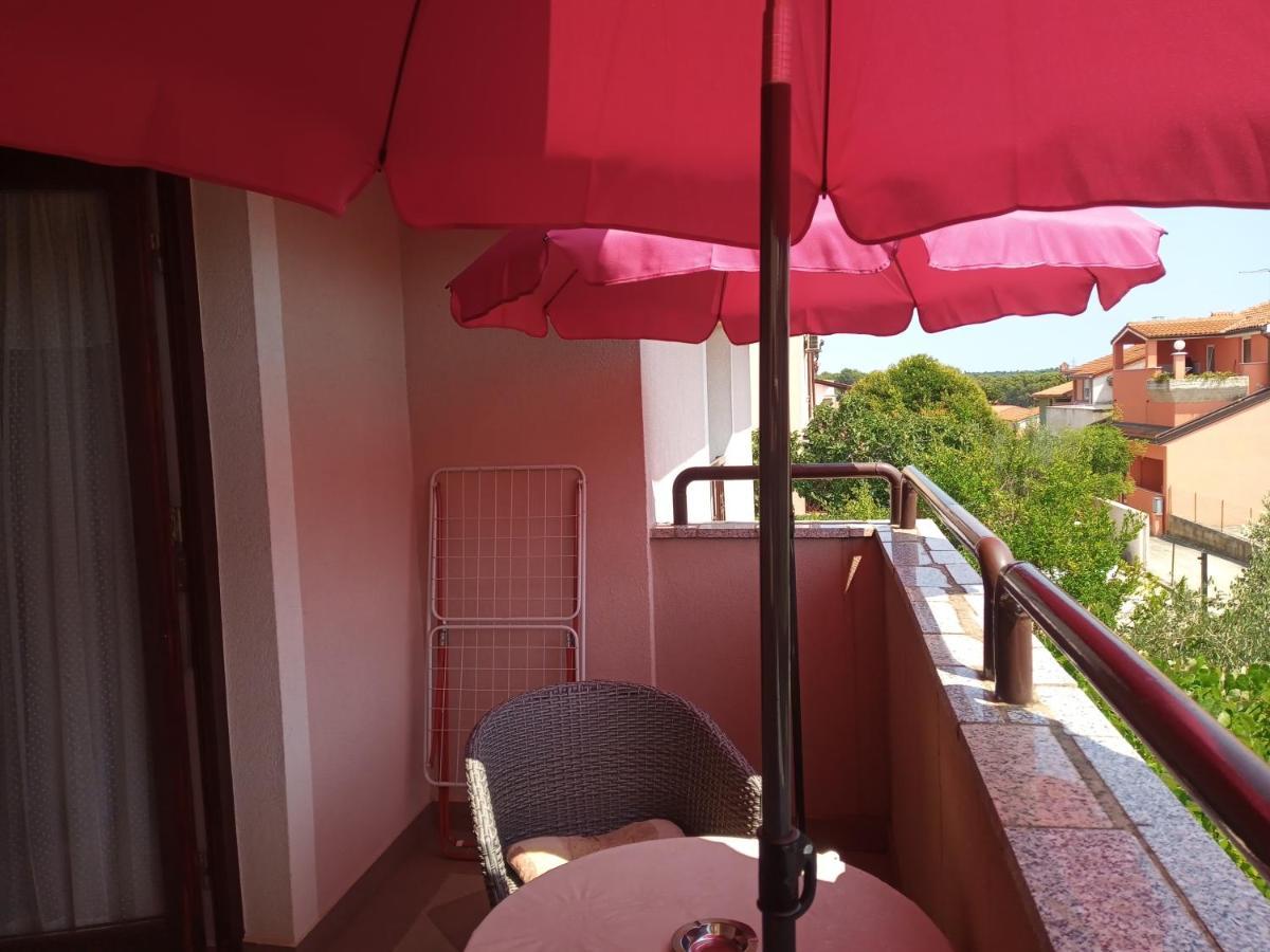 Apartmani Alma Pula Buitenkant foto