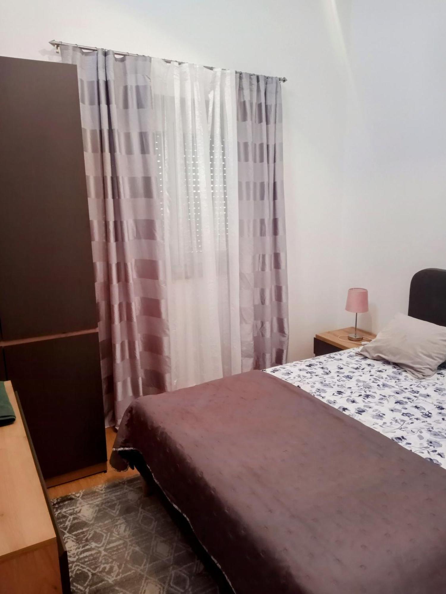 Apartmani Alma Pula Buitenkant foto