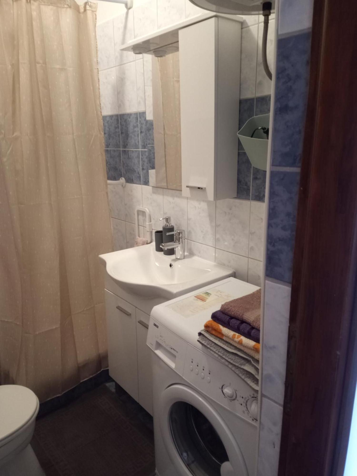 Apartmani Alma Pula Buitenkant foto
