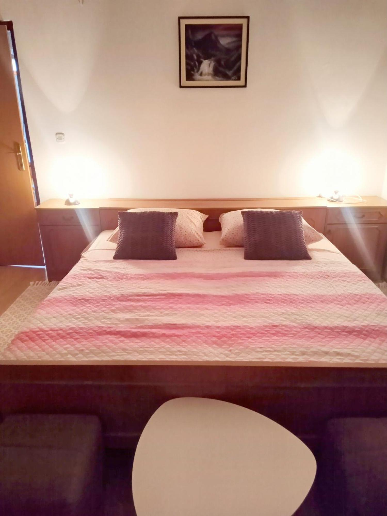 Apartmani Alma Pula Buitenkant foto